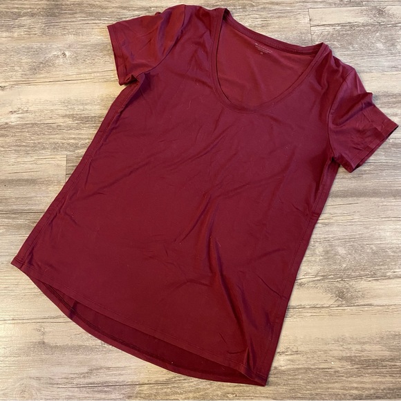 Athleta Tops - Maroon Red Athleta Short Sleeve Shirt